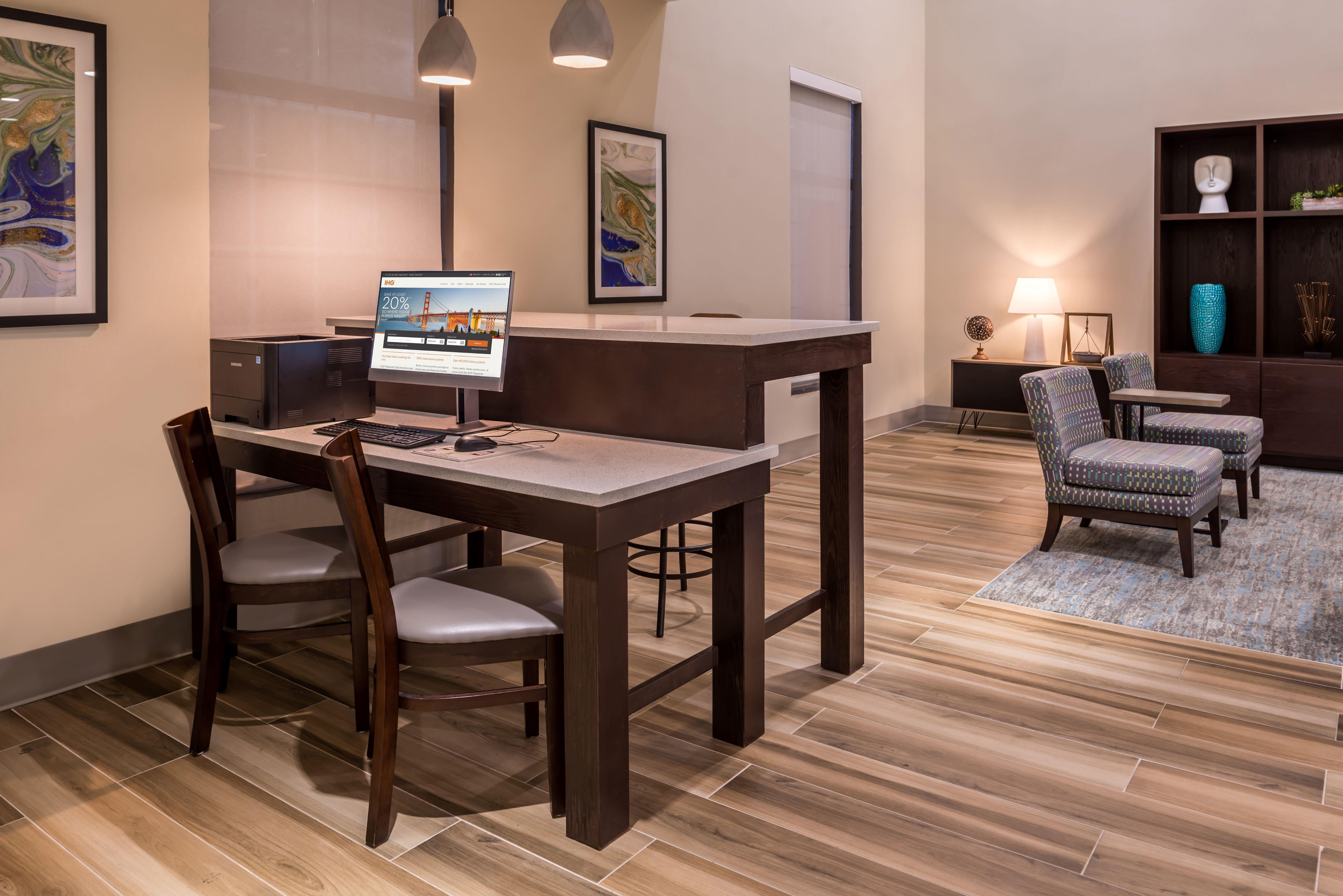 Holiday Inn And Suites Addison By Ihg Extérieur photo