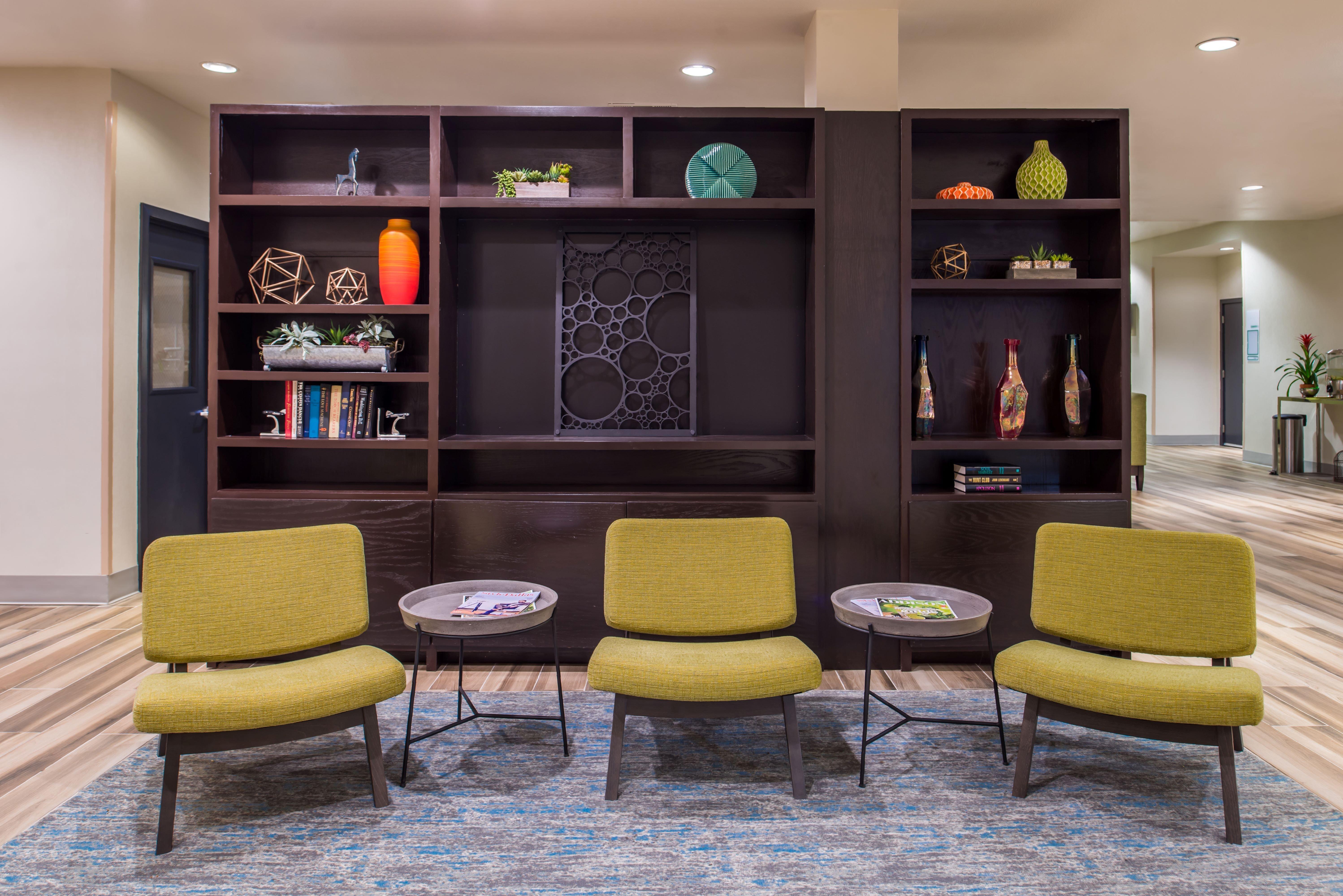 Holiday Inn And Suites Addison By Ihg Extérieur photo