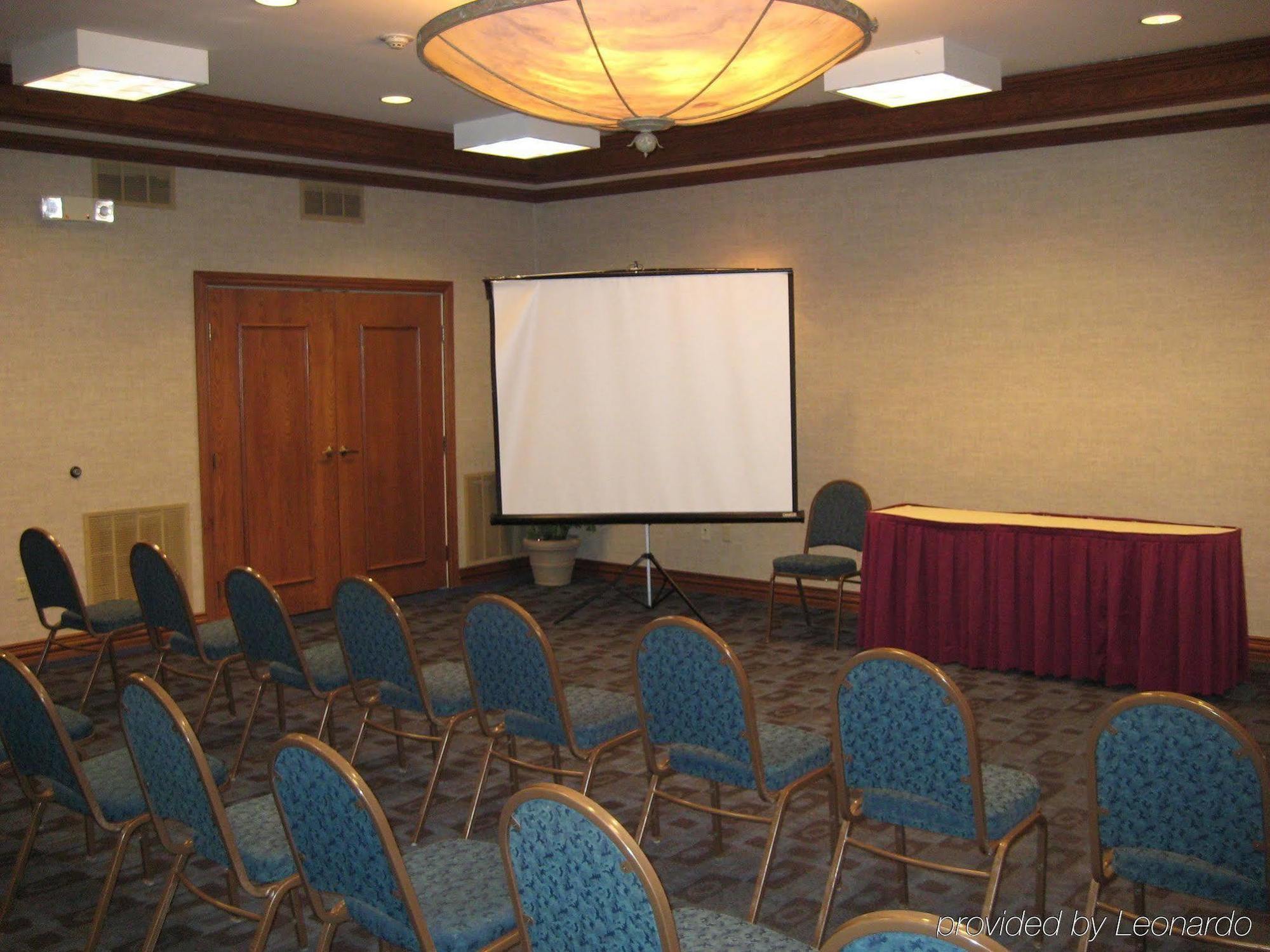 Holiday Inn And Suites Addison By Ihg Extérieur photo